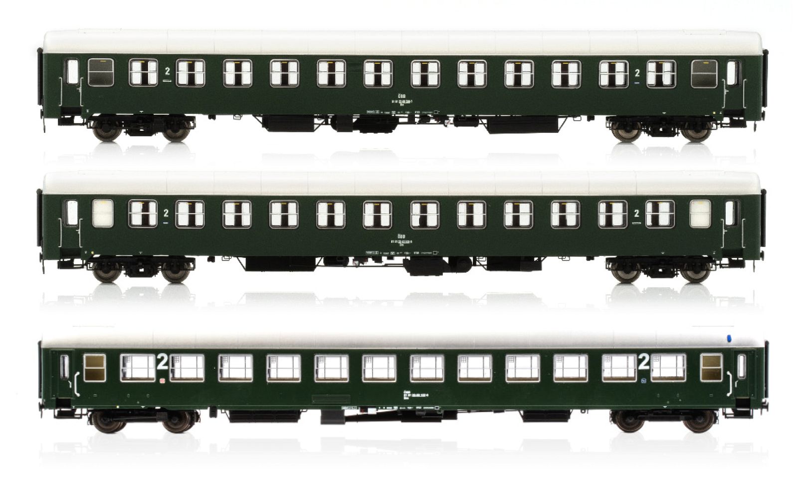 hobbytrain-personenwagen-uic-x-bb-h0-3er-set-gr-n-ep-iv image 1