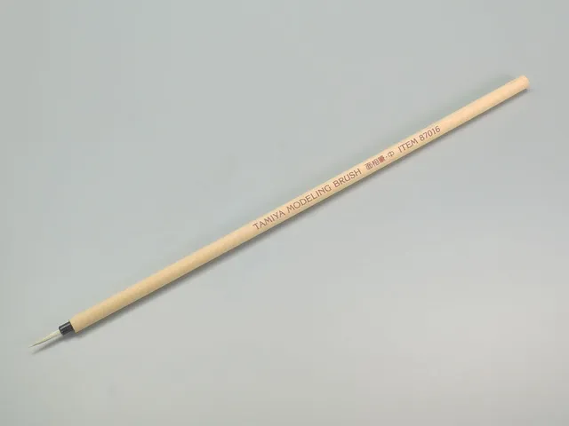 tamiya-87016-spitzpinsel-mittel-modellbaupinsel-holzstiel image 1