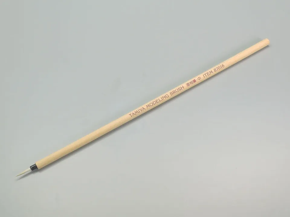 tamiya-87016-spitzpinsel-mittel-modellbaupinsel-holzstiel image 1