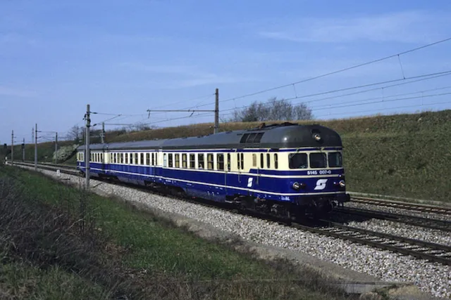 hobbytrain-triebwagen-rh-5145-2-tlg-bb-ep-v-spur-n-2 image 1