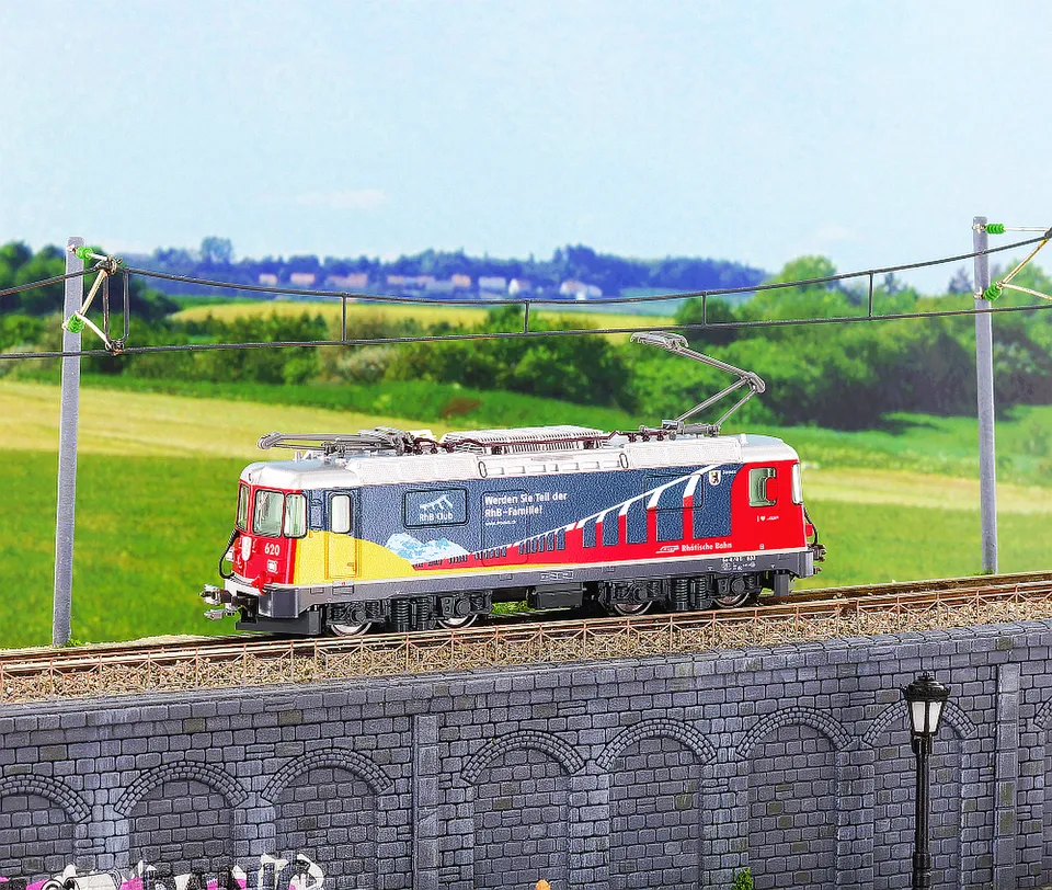 hobbytrain-elektrolok-ge-4-4-ii-rhb-club-ep-vi-spur-n-e-lok image 1