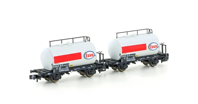 hobbytrain-leichtbau-kesselwagen-db-esso-2er-set-g-terwagen image 1