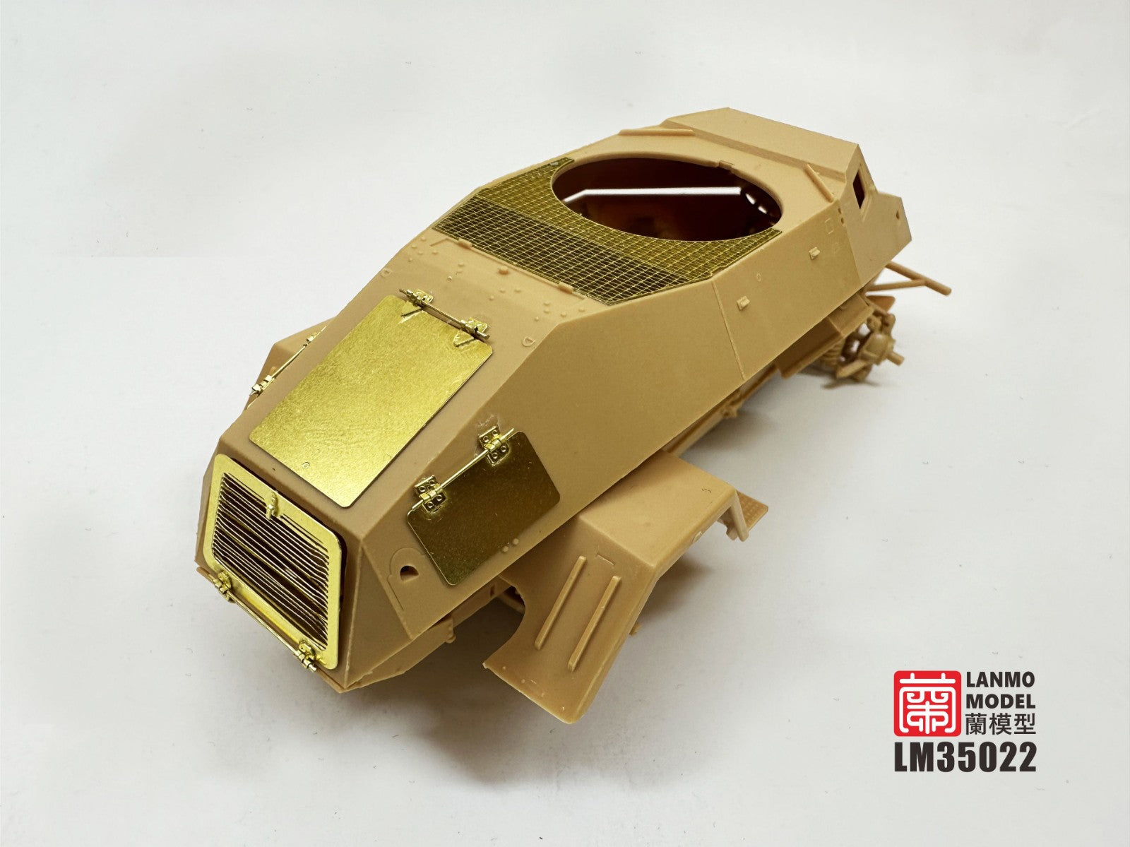 lanmo-model-lm35022-sd-kfz-221-motorraum-zur-stsatz-1-35 image 4