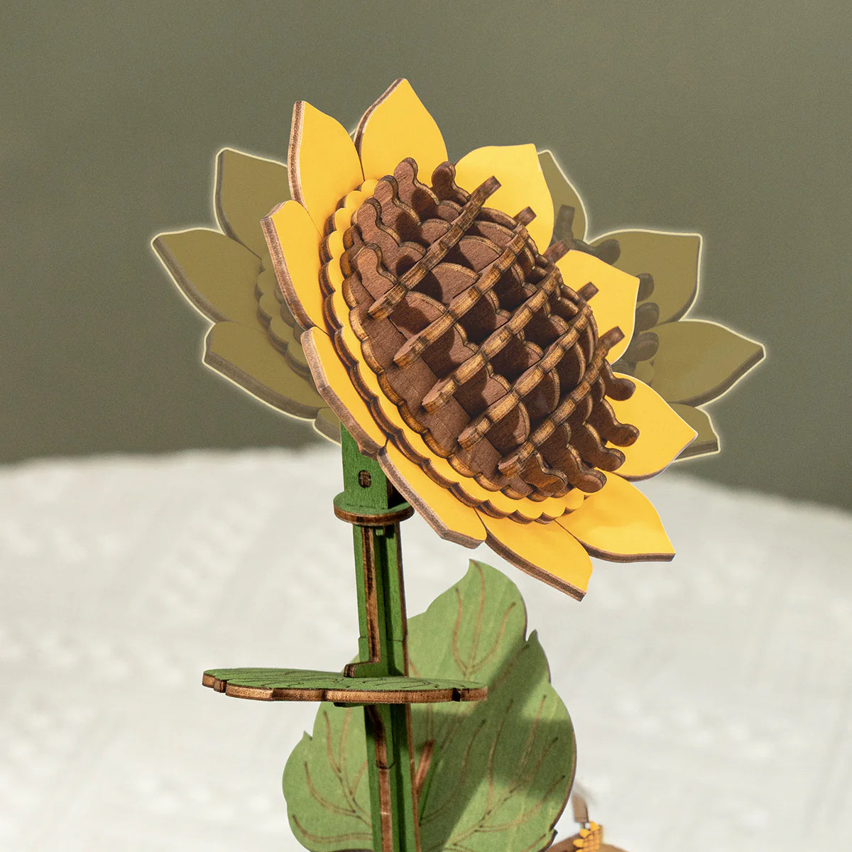 robotime-tw011-rowood-sonnenblume-holzbausatz-3d-puzzle image 2