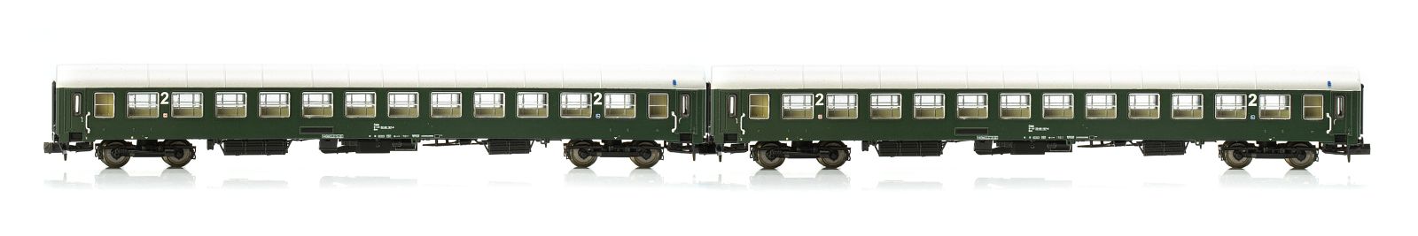 hobbytrain-uic-x-2-kl-bb-personenwagen-2er-set-ep-iv-gr-n image 1