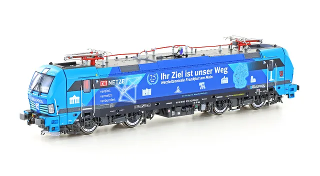 hobbytrain-br-193-813-vectron-elektrolok-railpool-ac image 1