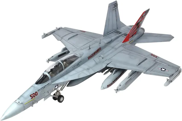 platz-tpa-4-ea-18g-growler-vaq-141-bausatz-1-48 image 1
