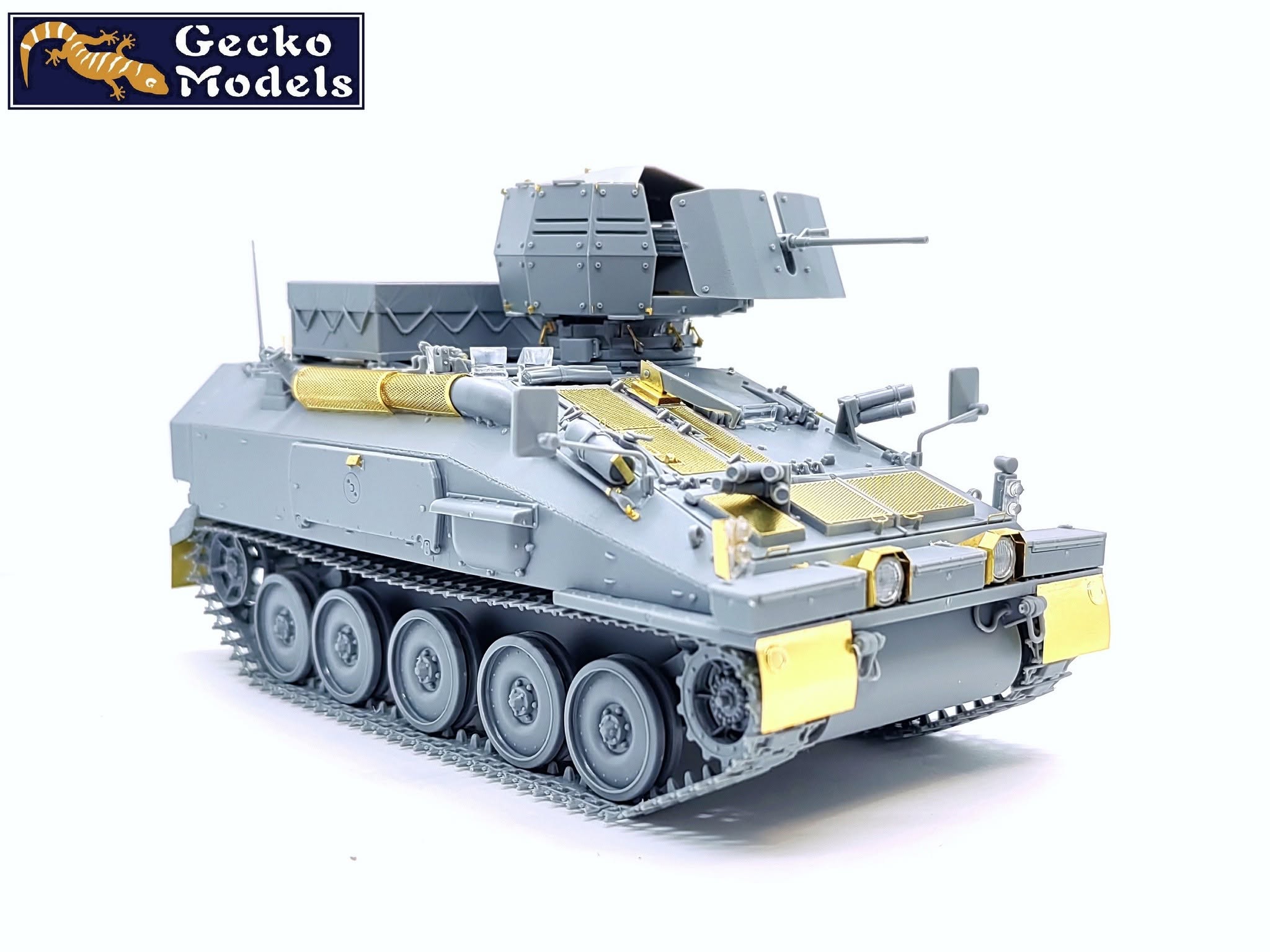 gecko-models-35gm0052-fv103-spartan-1-35-panzerbausatz image 2