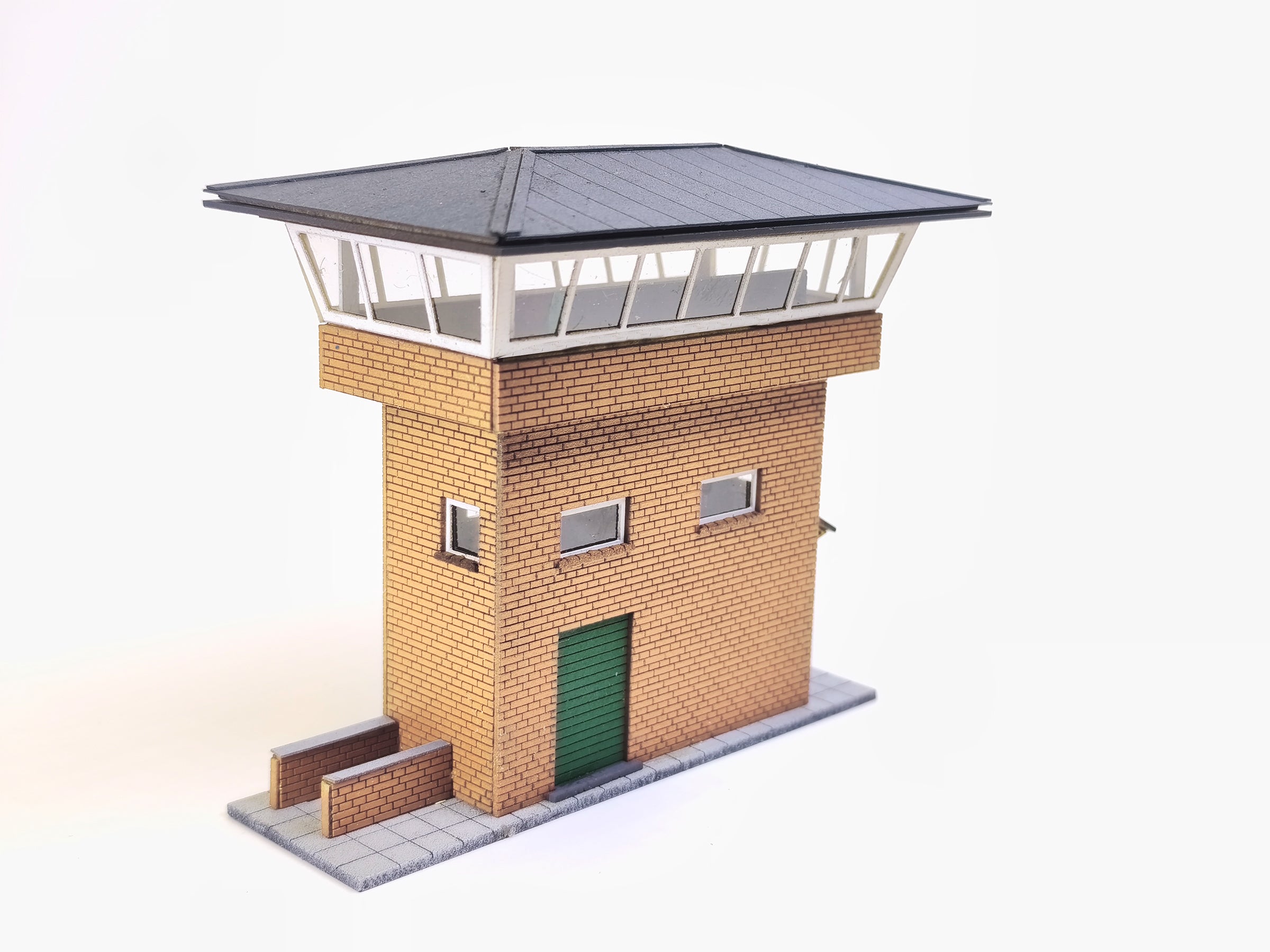 hobbytrade-danske-byhuse-ht-87267-modellhaus-blockstelle-gelbe-steine image 1
