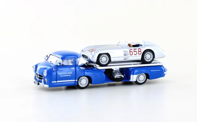 hobbytrain-mb-renntransporter-300-slr-fangio-658-1-87-set image 1