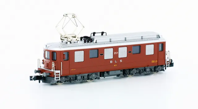hobbytrain-elektrolok-ae-4-4-bls-braun-ep-iv-spur-n-e-lok image 1