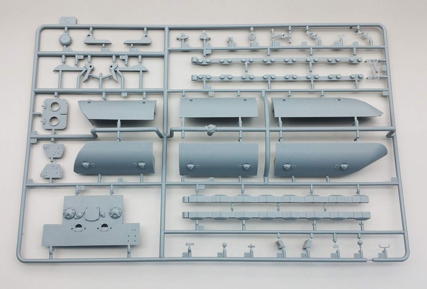 amusing-hobby-35a015-e-100-krupp-turm-bausatz-1-35-panzer image 4