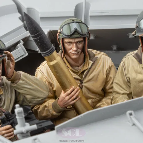 sol-resin-mm671-m10-tank-loader-figur-1-16-resin-wwii-us image 1