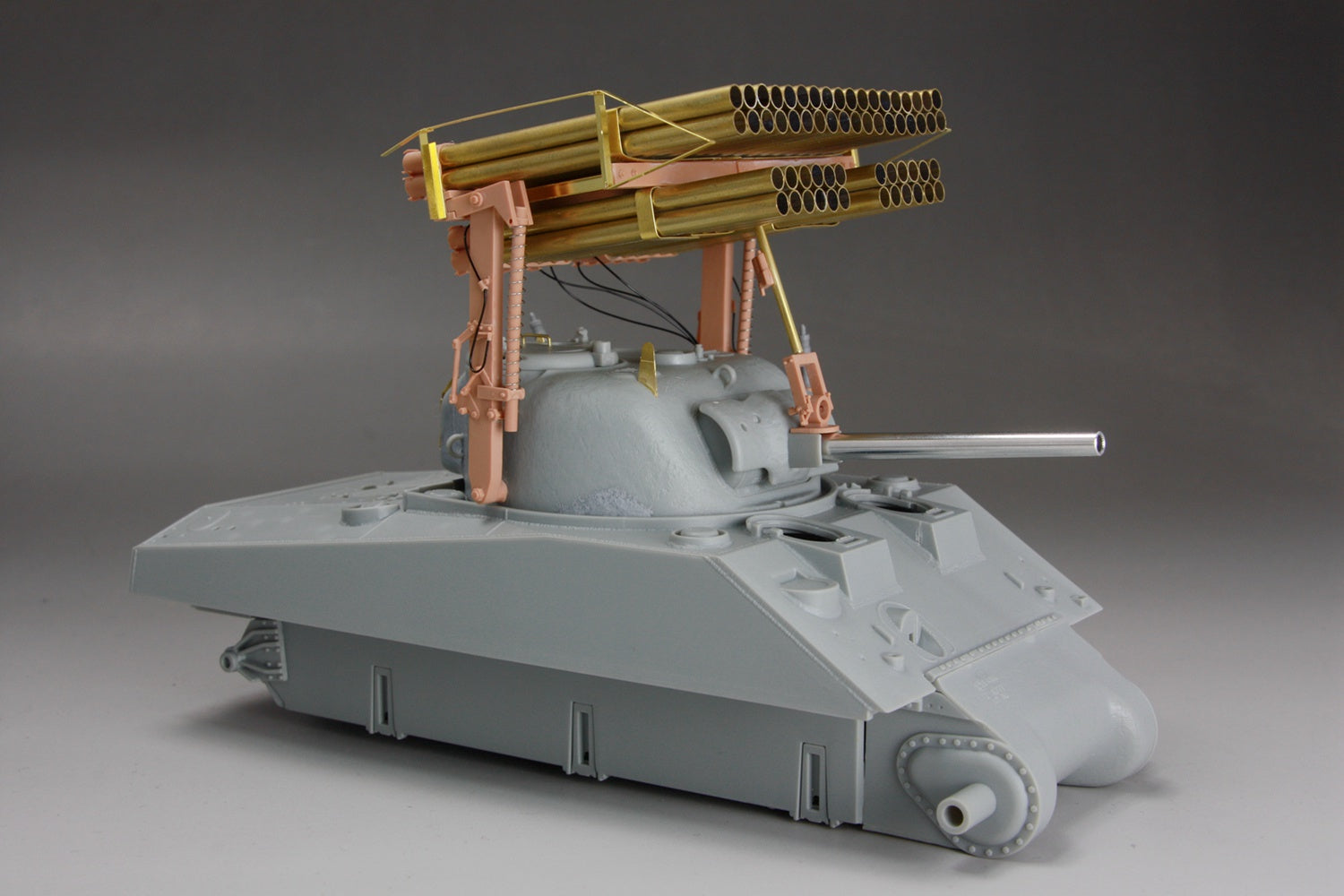 lanmo-model-lm35001-sherman-t34-calliope-zur-stsatz-1-35 image 4