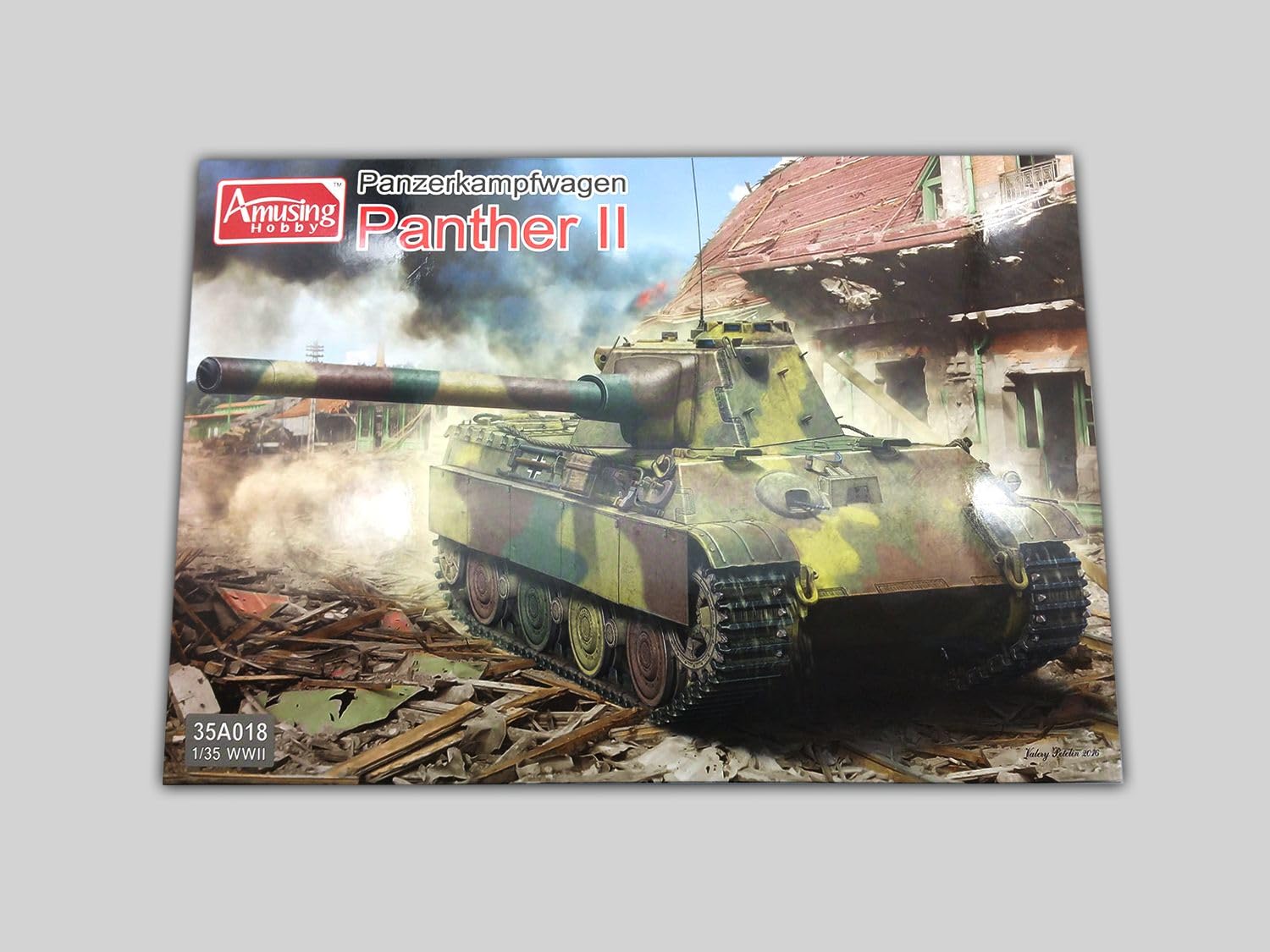 amusing-hobby-panther-ii-ah35a018-bausatz-1-35-2in1 image 4