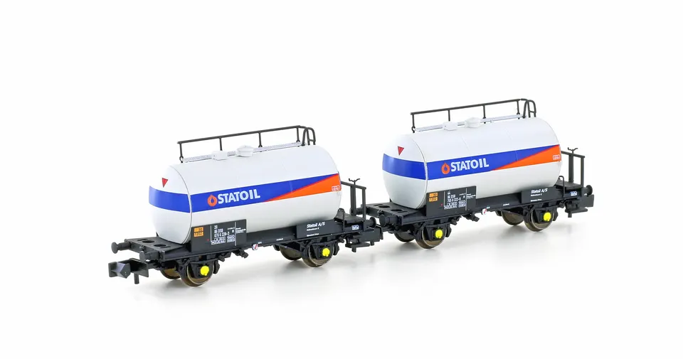 hobbytrain-g-terwagen-leichtbau-kesselwagen-dsb-2er-set-ep-iv image 1