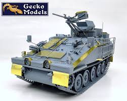 gecko-models-35gm0056-fv103-spartan-panzer-1-35-ukraine image 2