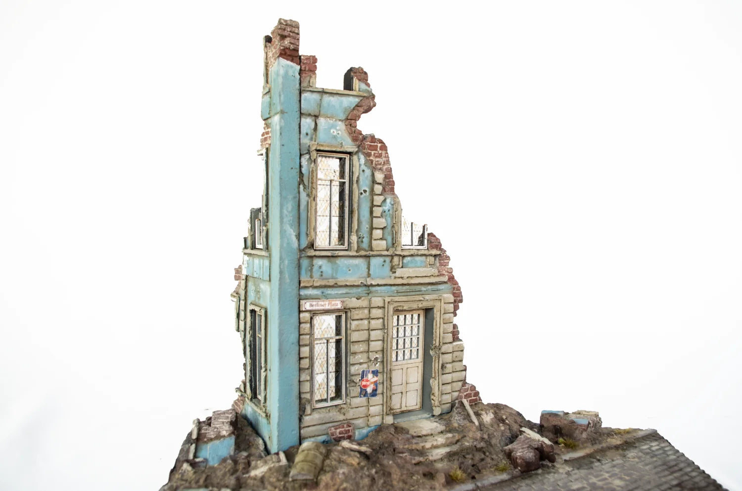 rt-diorama-35256-corner-ruin-1-35-diorama-keramik-bausatz image 3