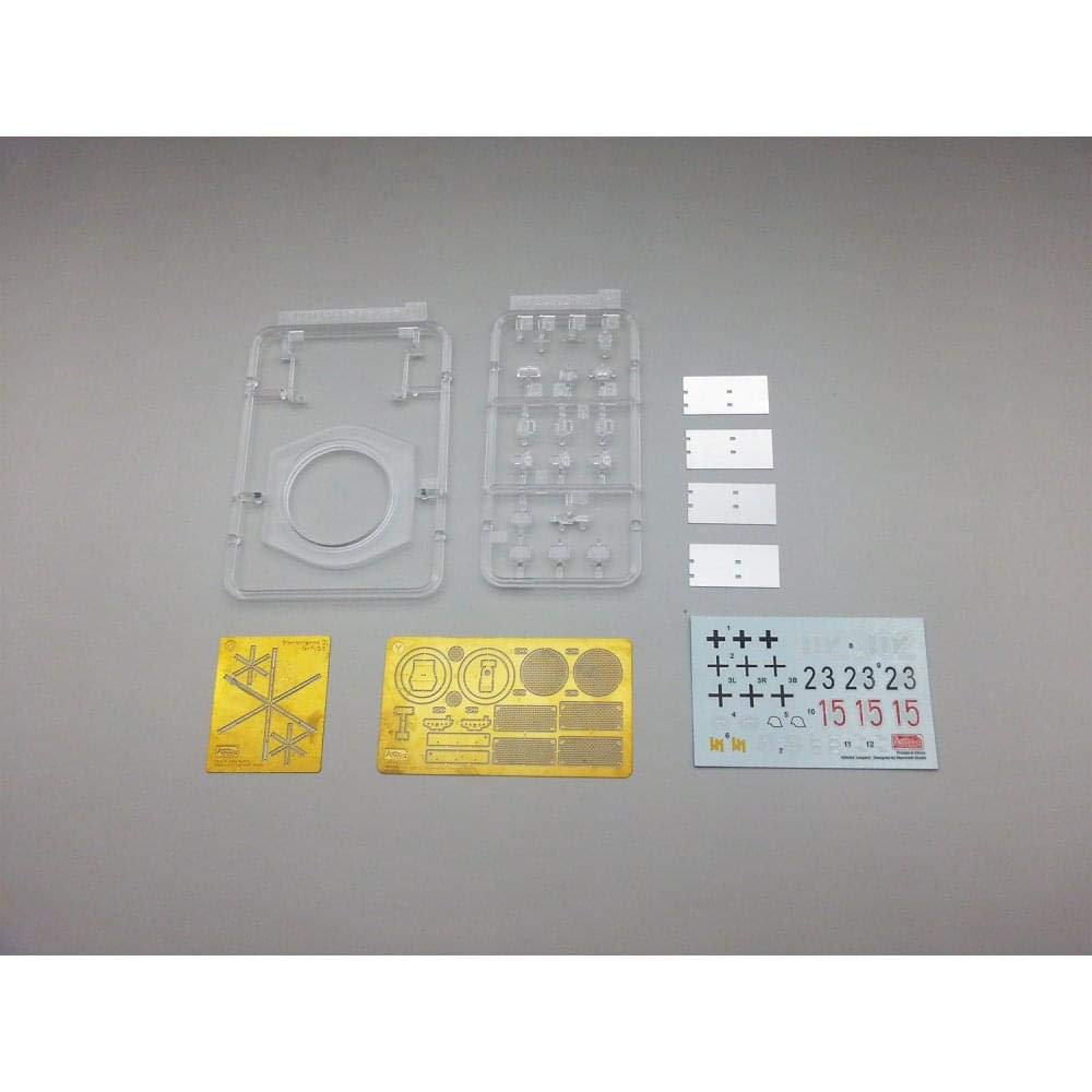 amusing-hobby-vk16-02-leopard-panzer-bausatz-1-35 image 3