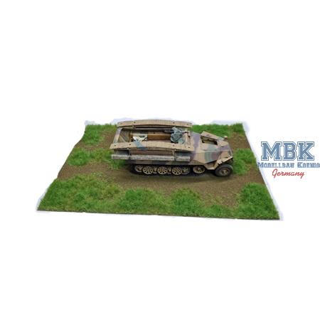 hagermann-hgwf0124-grass-matt-spring-a4-diorama-grasmatte image 2