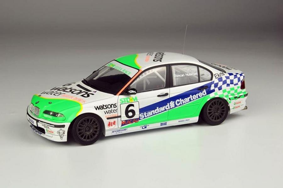 nunu-24041-bmw-320i-e46-modellbausatz-1-24-macau-2001 image 2
