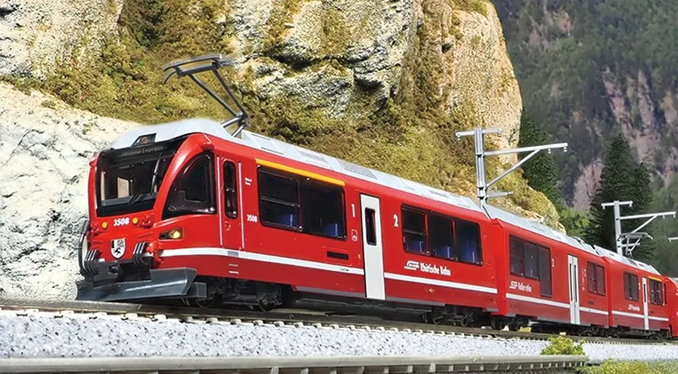hobbytrain-abe-8-12-allegra-triebzug-3-tlg-rhb-ep-v-vi image 1