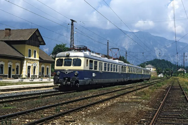 hobbytrain-rh-4130-03-bb-triebzug-transalpin-4-tlg-ac image 1