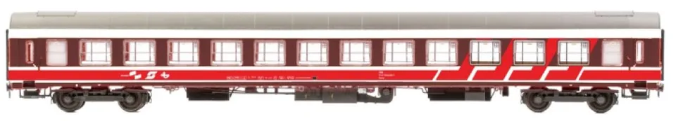 hobbytrain-uic-x-rola-begleitwagen-bb-personenwagen-ep-iv image 1