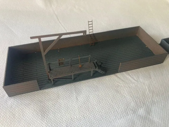 hobbytrade-ved-banen-ht-87265-kohlenhof-kran-bausatz-h0 image 1
