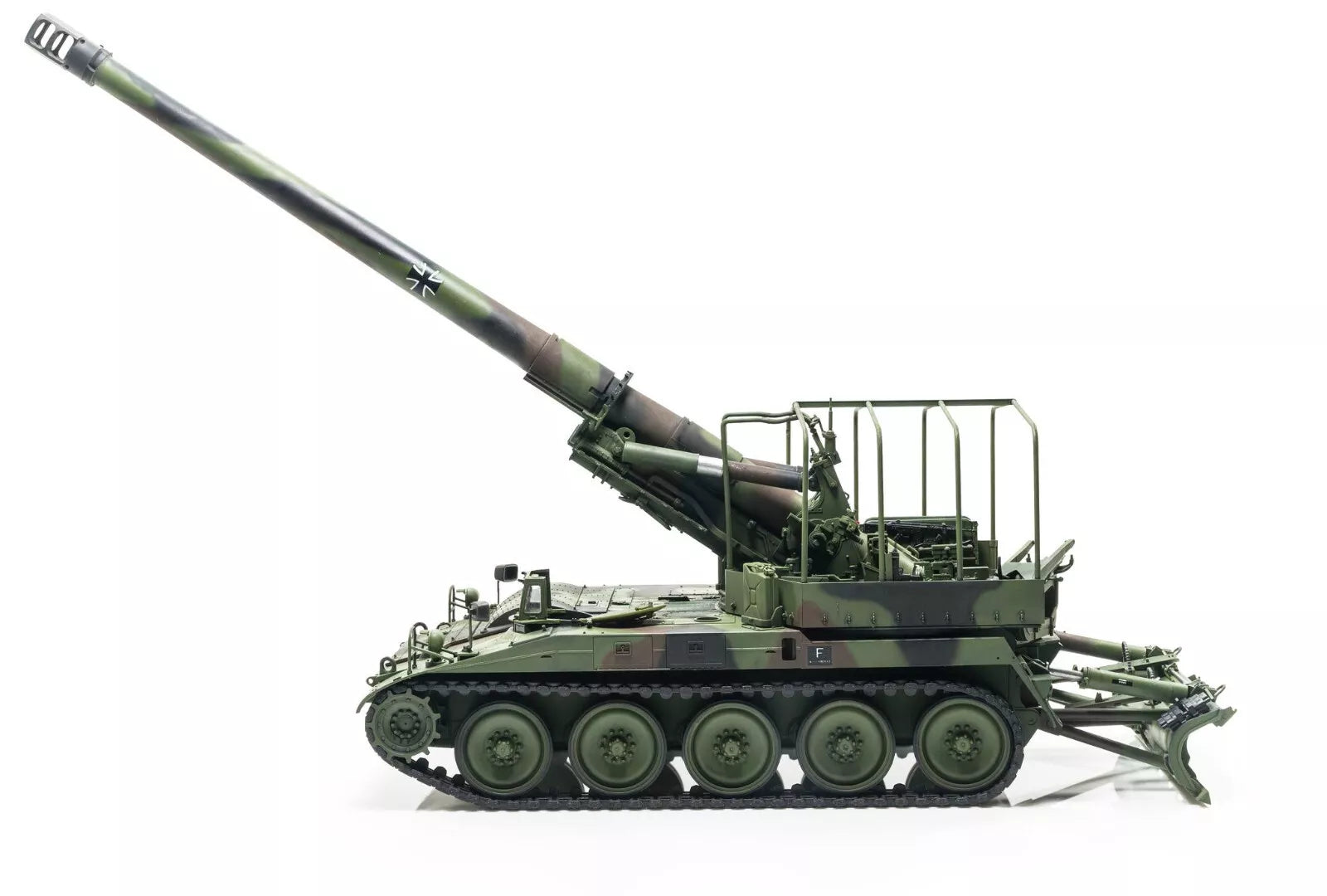 afv-club-m110a2g-haubitze-bundeswehr-1-35-35350 image 4