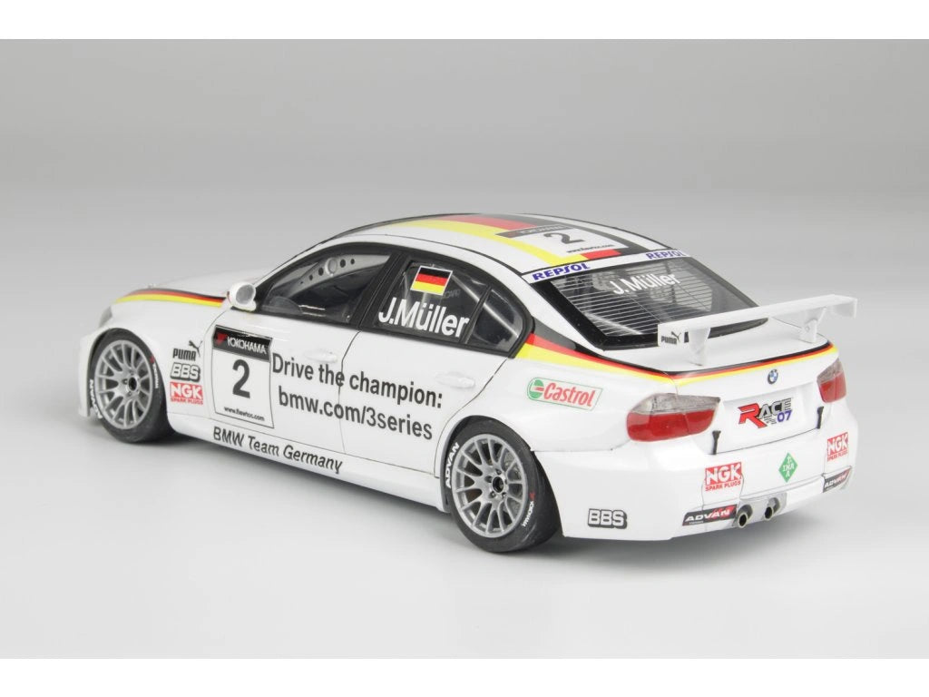 nunu-24037-bmw-320-e90i-wtcc-brands-hatch-2008-auto-bausatz-1-24 image 4