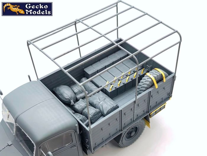 gecko-models-35gm0098-bedford-oxd-lkw-bausatz-1-35 image 3