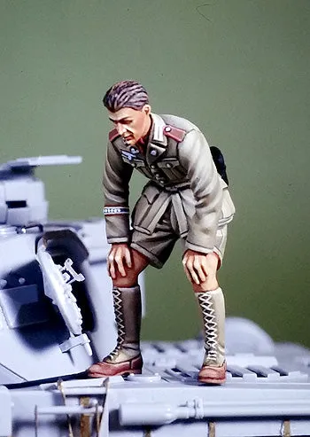 def-model-do35020-dak-panzerbesatzung-figuren-1-35-resin image 1