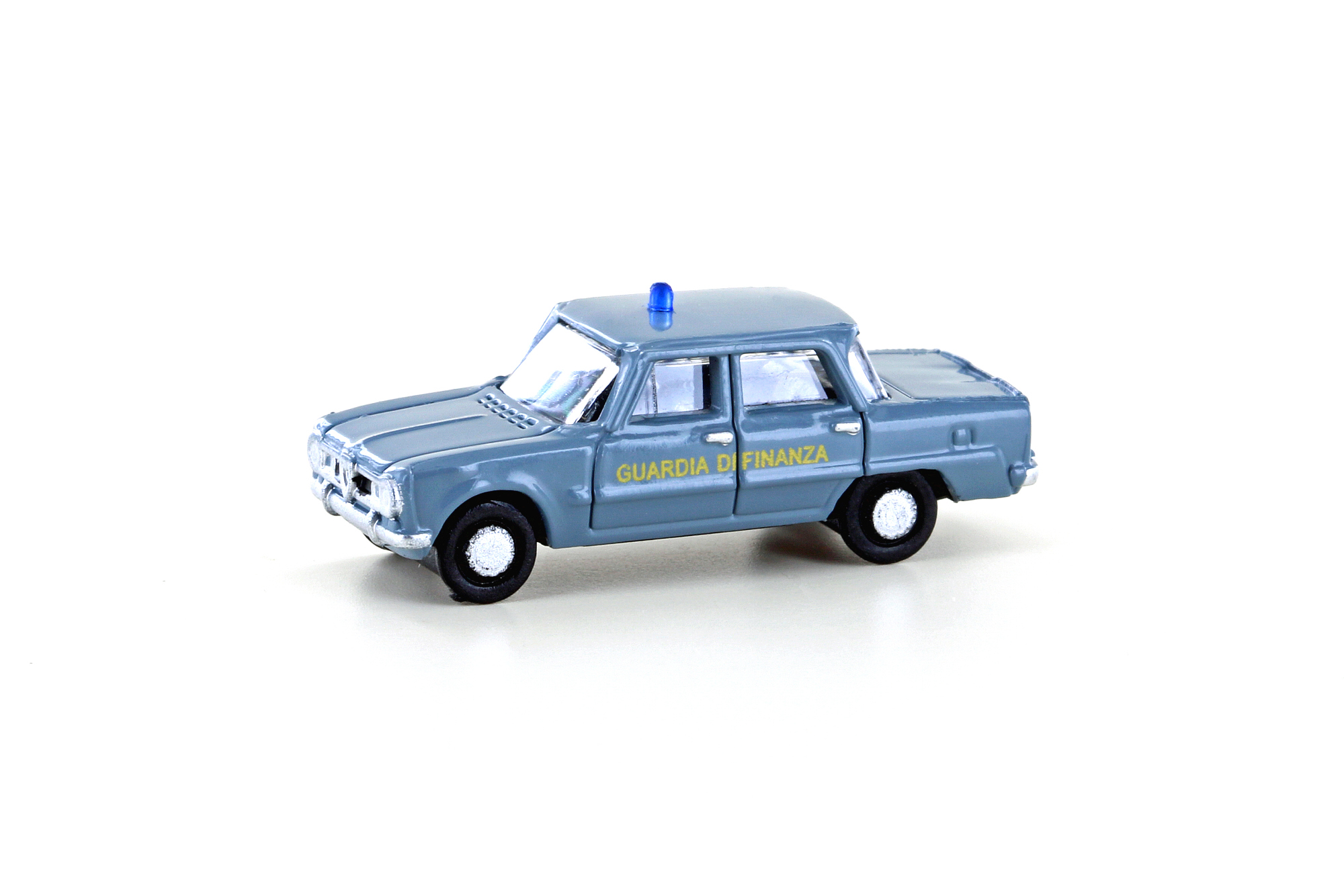 hobbytrain-alfa-giulia-guardia-di-finanza-modellauto-spur-n image 1