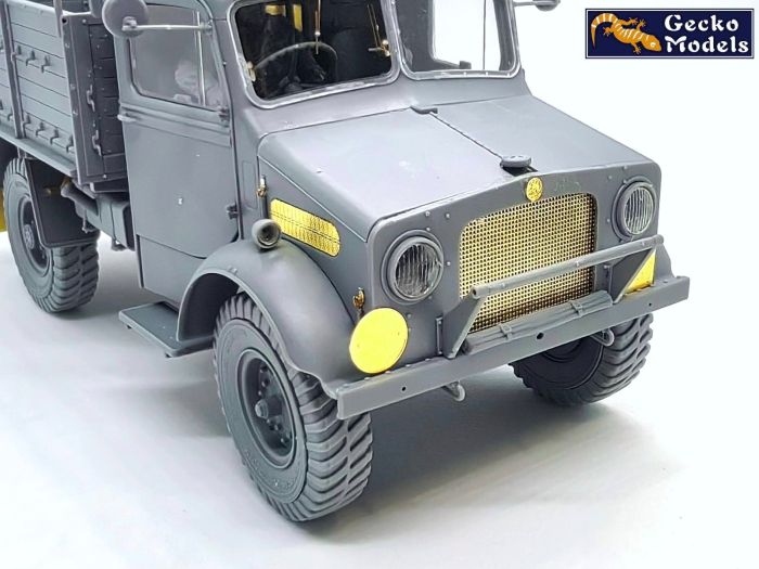 gecko-models-35gm0098-bedford-oxd-lkw-bausatz-1-35 image 6