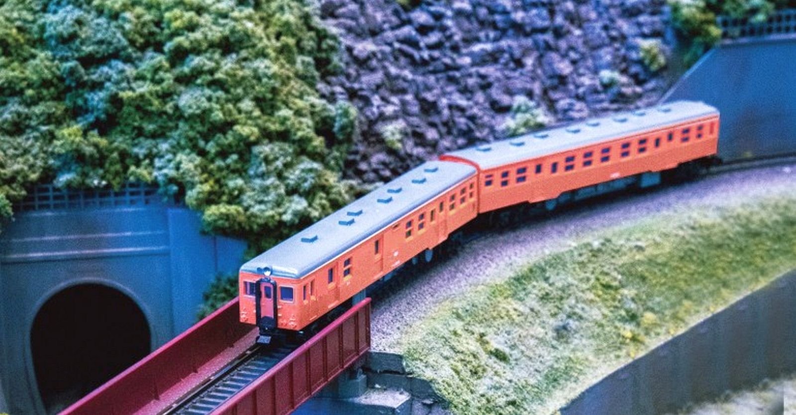hobbytrain-triebwagen-triebzug-kiha-20-jnr-ep-iv-orange-2-tlg image 1
