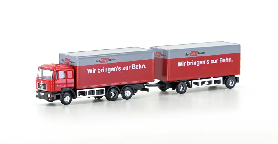 hobbytrain-modellautos-man-f90-koffer-h-ngerzug-rail-cargo-austria image 1