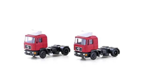 hobbytrain-man-f90-modellautos-2er-set-szm-rot-2-achsig image 1