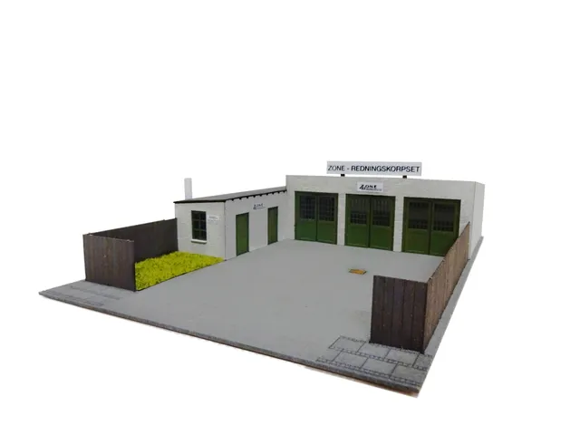 hobbytrade-ved-banen-ht-87216-zonen-rettungsstation-modellhaus-h0 image 1