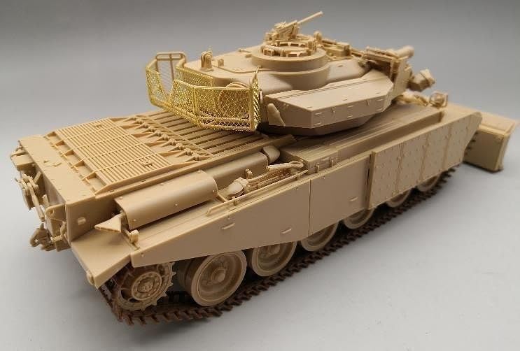 amusing-hobby-ah35a035-centurion-mk-5-avre-bausatz-1-35-r-umschild image 4