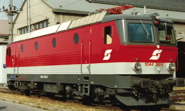 hobbytrain-elektrolok-rh-1044-bb-valousek-e-lok-ep-v-spur-n image 1