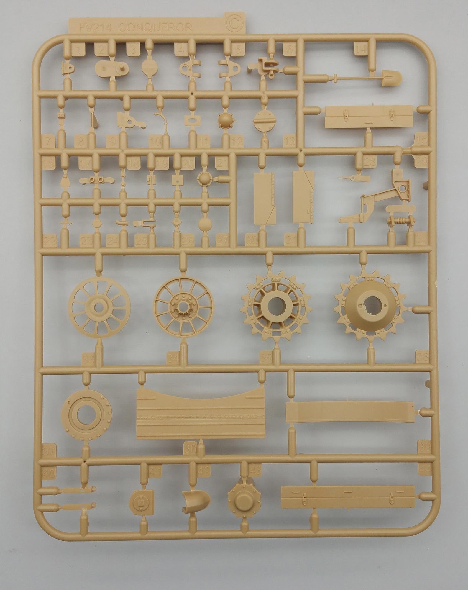 amusing-hobby-ah35a013-super-conqueror-modellbausatz-1-35-resinfigur image 5