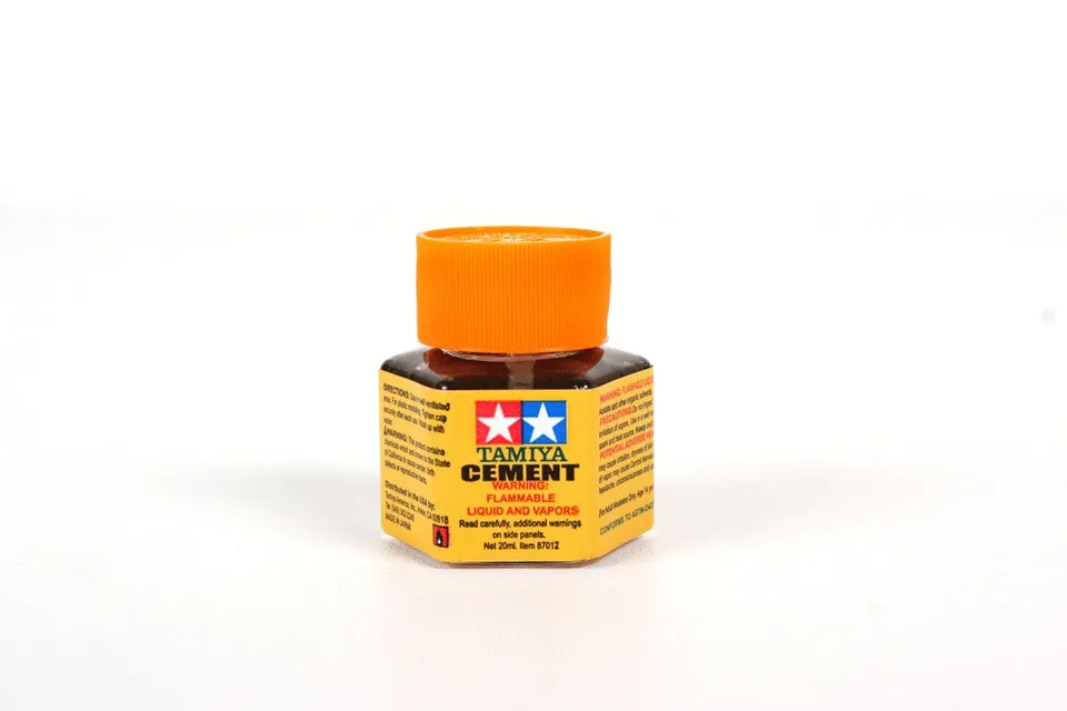 tamiya-87012-plastic-cement-kleber-20ml-mit-pinsel image 1