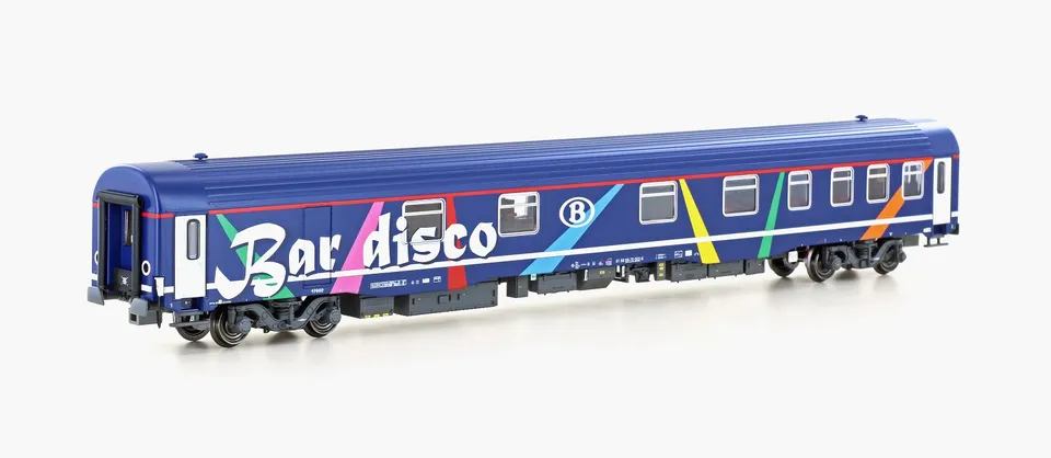 hobbytrain-personenwagen-i10-bardisco-sr2-sncb-ep-v-spur-n image 1