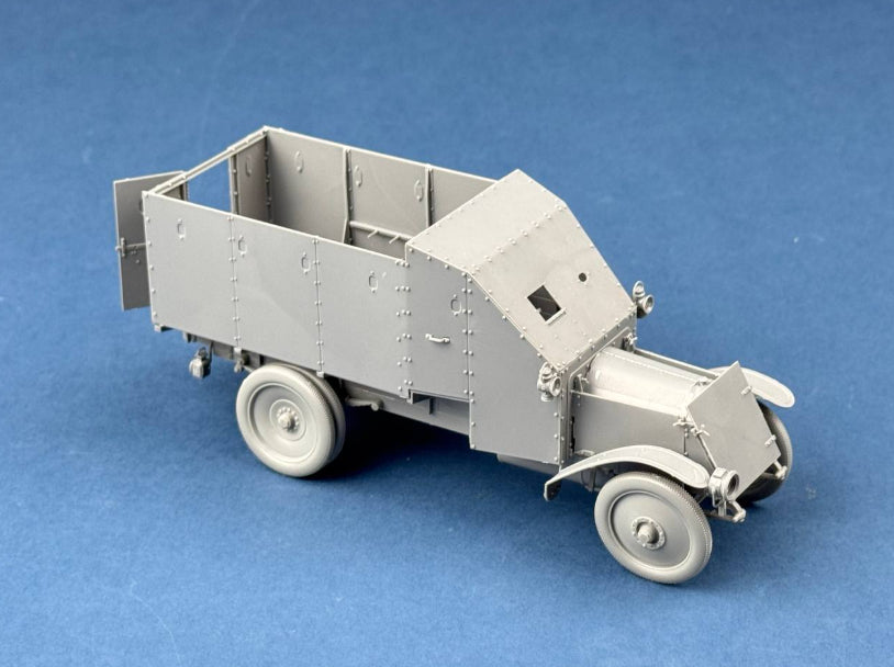 copper-state-models-35019-armoured-tender-panzermodell-1-35 image 2