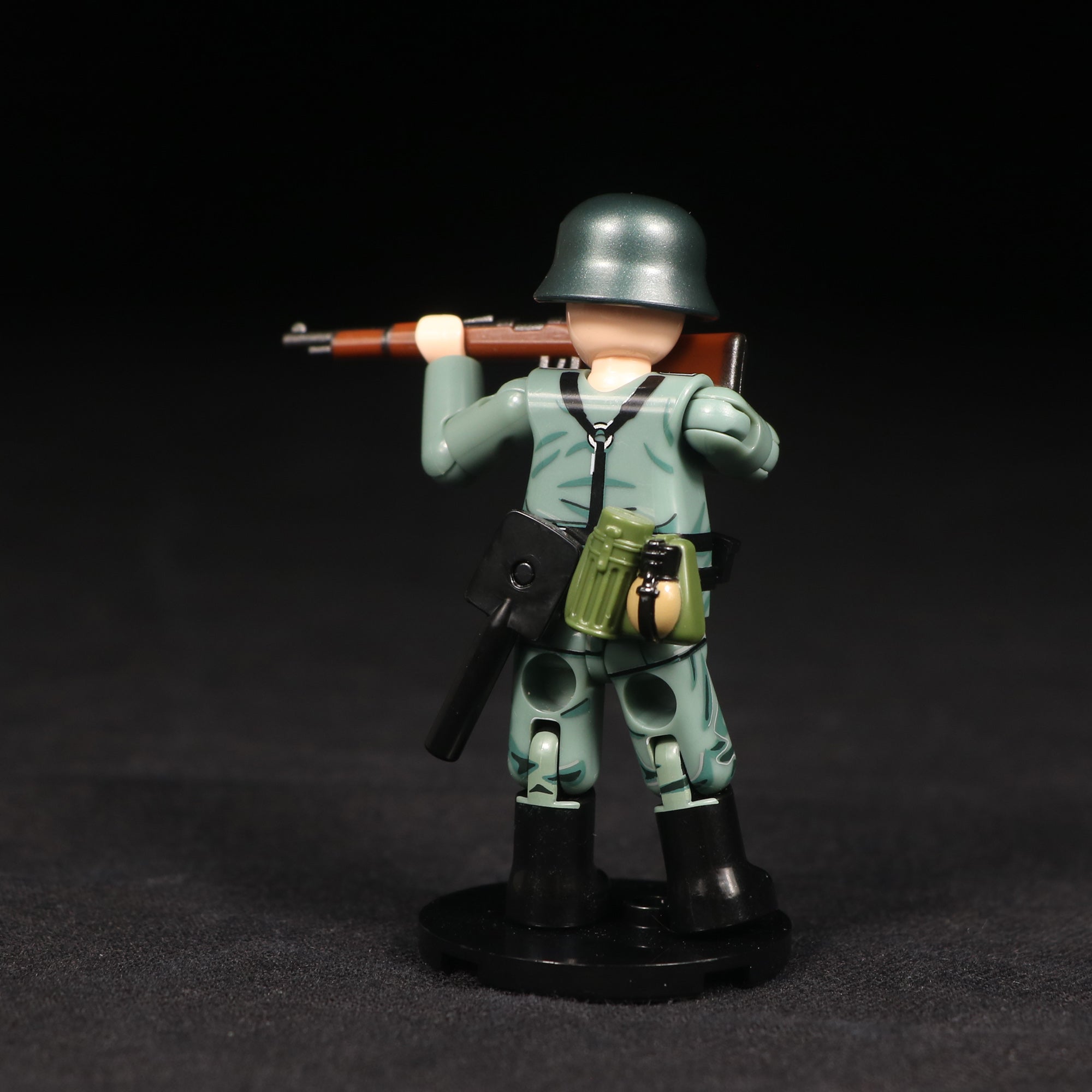 build-army-baf001-ww2-deutscher-infanterist-figur-1-33-kar98k image 2