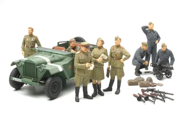 tamiya-89767-1-48-gaz-67b-gel-ndewagen-mit-offizieren image 1