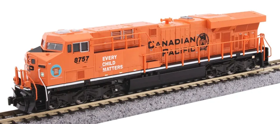 hobbytrain-es44ac-diesellok-cp-8757-every-child image 1