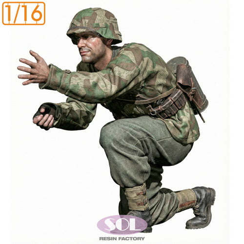 sol-resin-factory-mm886-artillerie-sch-tze-figur-1-16 image 1