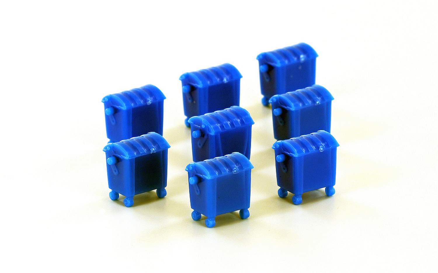 hobbytrain-zubeh-r-8er-set-m-lltonnen-gro-spur-n-blau image 1